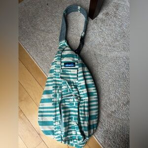 KAVU Teal and Cream Rope Bag Sling Bag